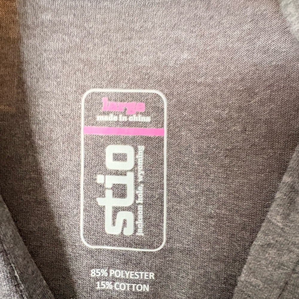 STIO women’s divide shirt. NWT - Picture 4 of 5